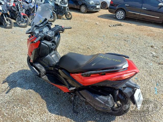 2023 YAMAHA XMAX 