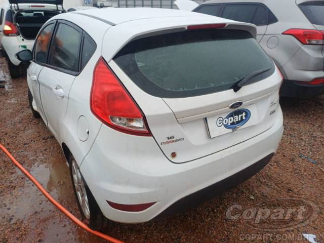 2015 FORD FIESTA 