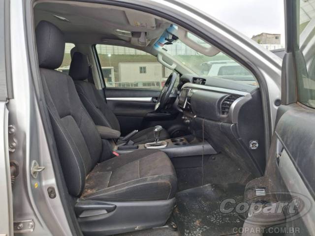 2019 TOYOTA HILUX CD 