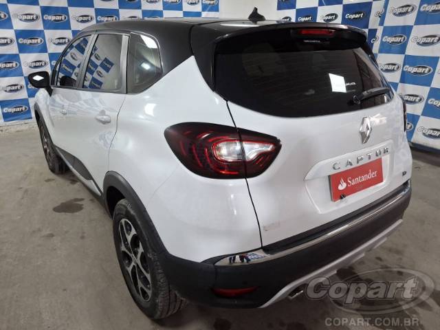 2022 RENAULT CAPTUR 