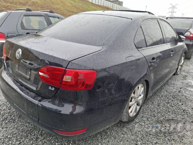 2013 VOLKSWAGEN JETTA 