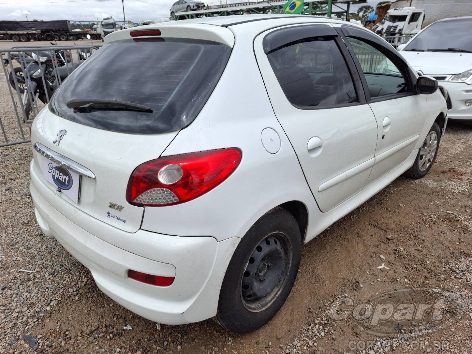 Foto 4: 2014 PEUGEOT 207