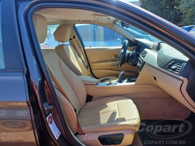 2015 BMW SERIE 3 