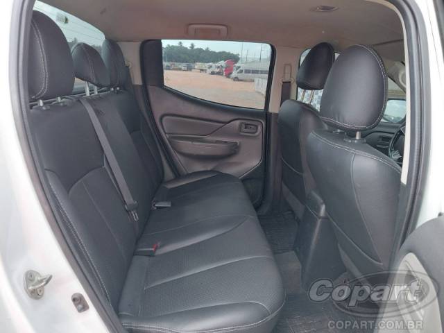 2023 MITSUBISHI L200 TRITON 