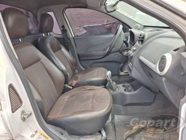 2015 CHEVROLET MONTANA 