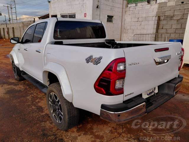 2026 TOYOTA HILUX CD 