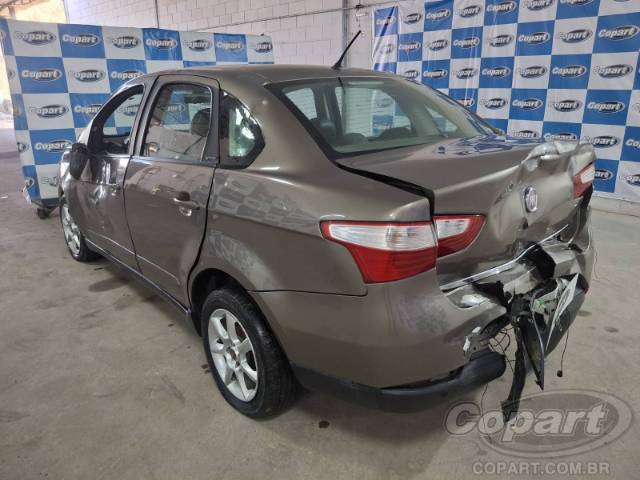 2015 FIAT GRAND SIENA 