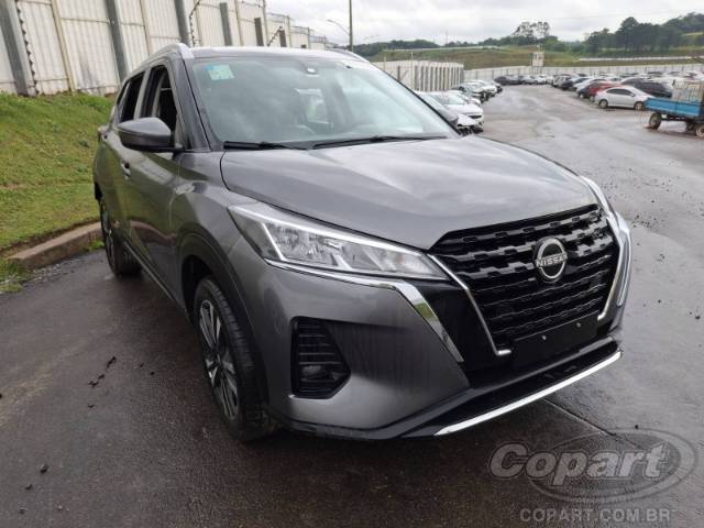 2024 NISSAN KICKS 