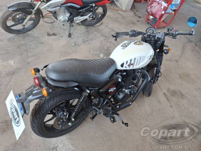 2025 ROYAL ENFIELD HUNTER 