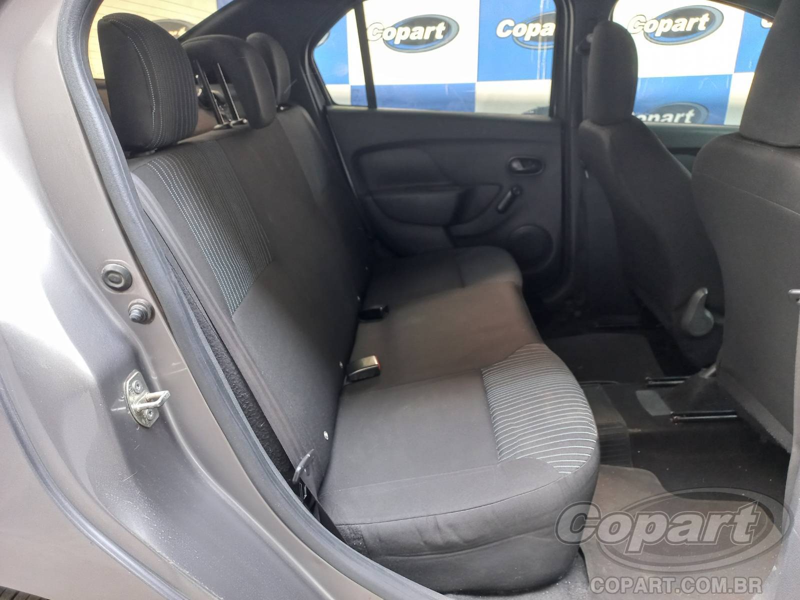 2022 RENAULT LOGAN — foto 6 de 10