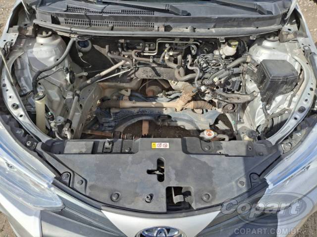 2024 TOYOTA YARIS SEDA 
