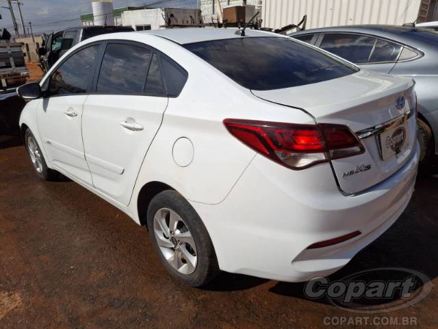 2016 HYUNDAI HB20S 