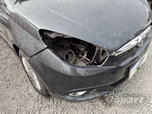2016 FIAT GRAND SIENA 