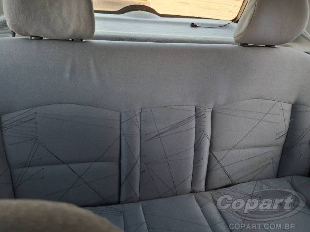 2004 RENAULT CLIO 