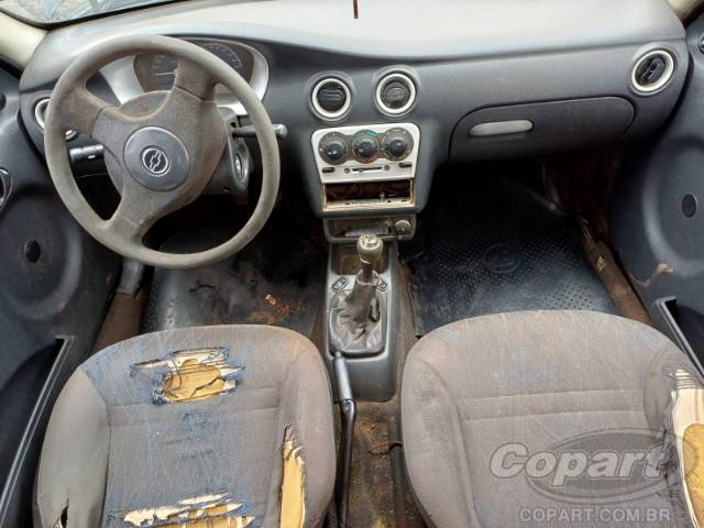 2005 CHEVROLET CELTA 