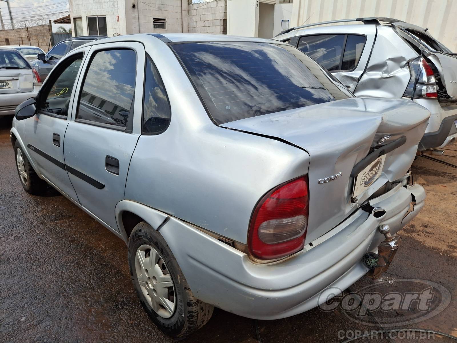 2003 CHEVROLET CORSA SEDAN — foto 3 de 10