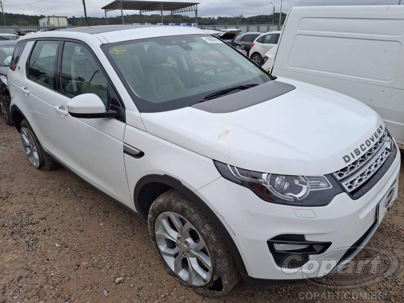 Veículo Land Rover DISCOVERY SPORT LAND ROVER DISCOVERY SPORT 2018 Gasolina 2018 em leilão