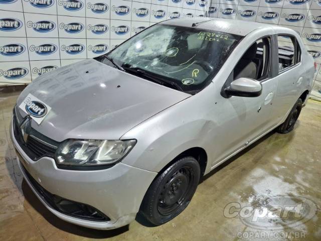 2015 RENAULT LOGAN 