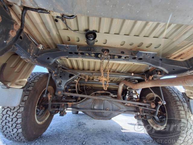 2021 NISSAN FRONTIER CD 