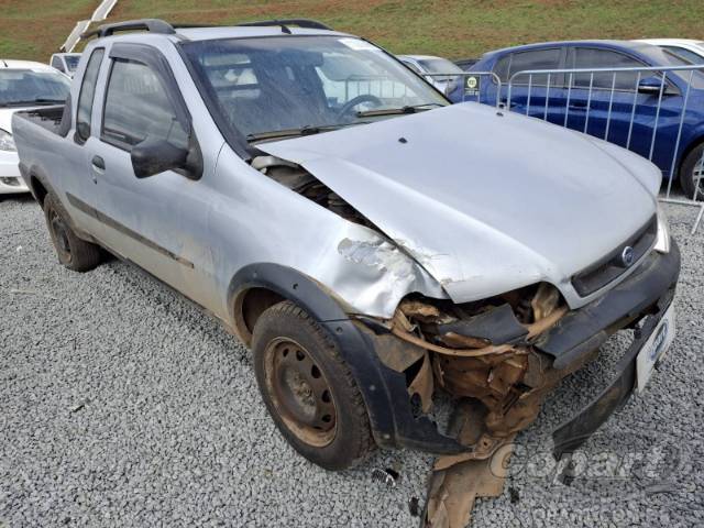 2004 FIAT STRADA 