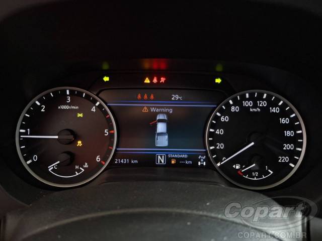 2025 NISSAN FRONTIER CD 