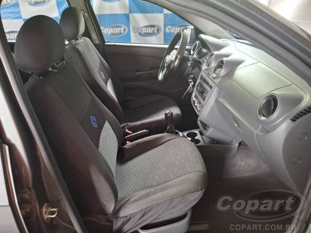 2013 VOLKSWAGEN GOL 