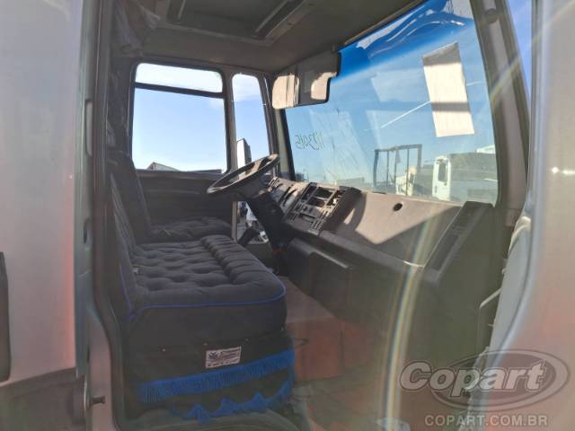 2003 FORD CARGO 815 