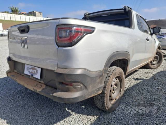 2025 FIAT STRADA 