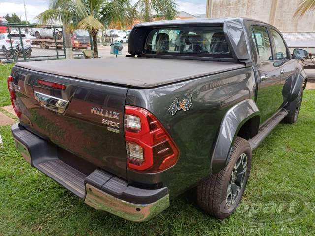 2024 TOYOTA HILUX CD 