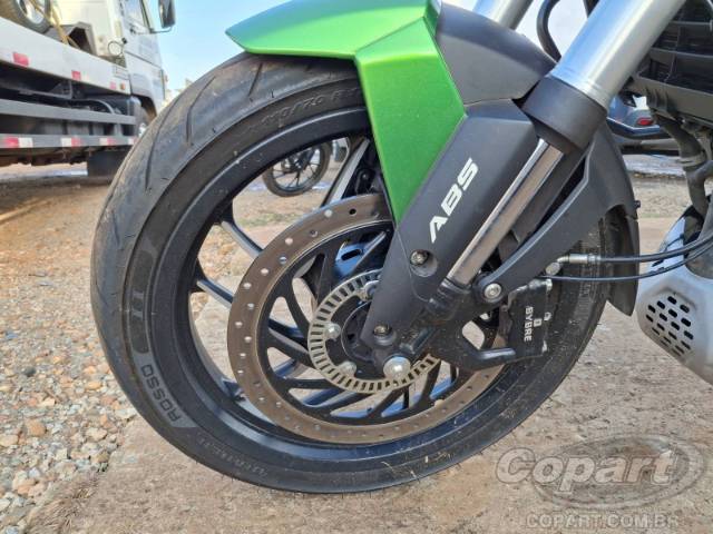 2025 BAJAJ DOMINAR 