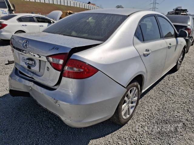 2014 JAC J5 