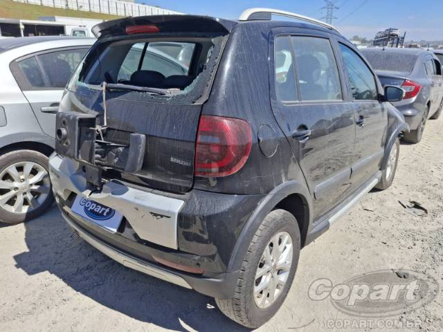 2014 VOLKSWAGEN FOX 
