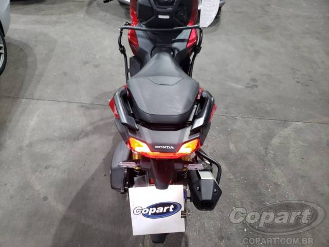 2025 HONDA ADV 