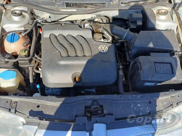 2006 VOLKSWAGEN BORA 