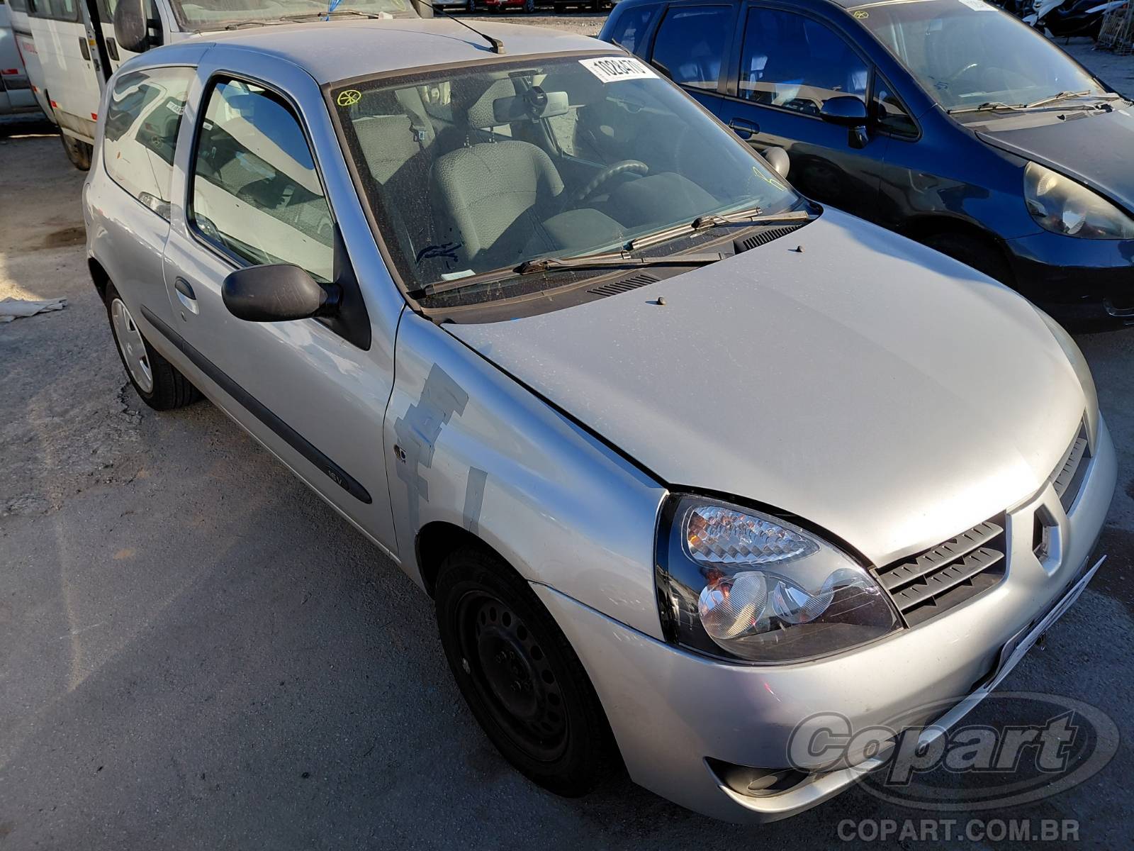 Veículo Renault Clio RENAULT CLIO 1.0 16V HI-FLEX 2011 2011 em leilão