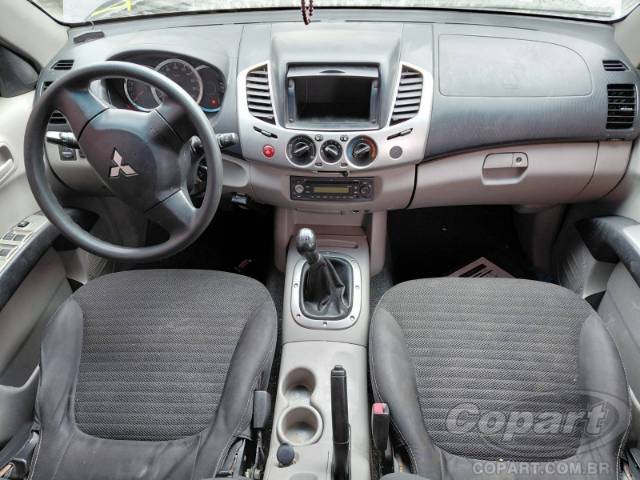 2015 MITSUBISHI L200 TRITON 