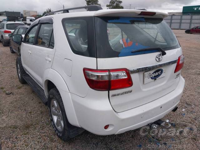 2011 TOYOTA HILUX SW4 
