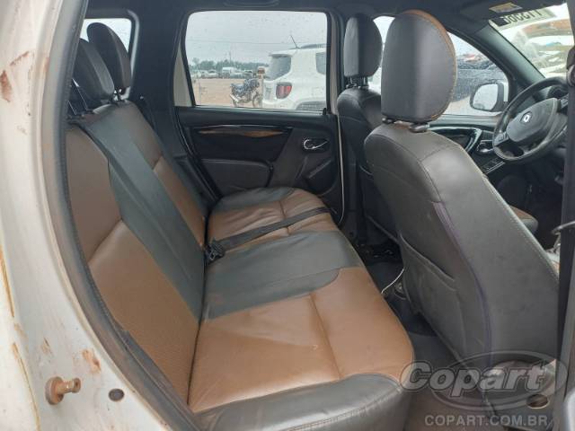 2016 RENAULT DUSTER 