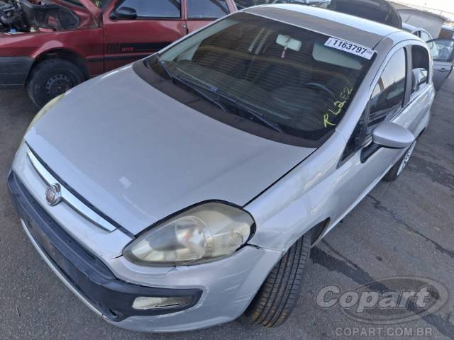 2014 FIAT PUNTO 
