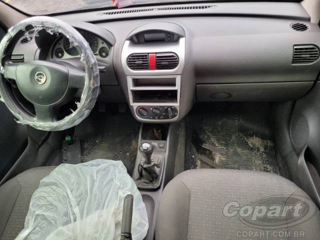 2009 CHEVROLET CORSA SEDAN 