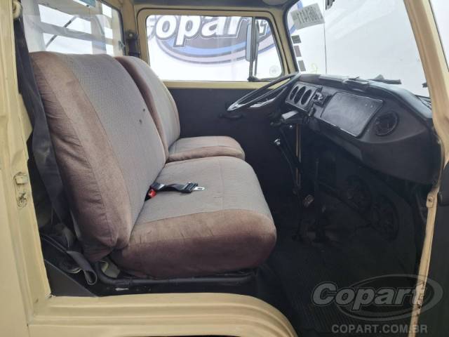 1980 VOLKSWAGEN KOMBI 