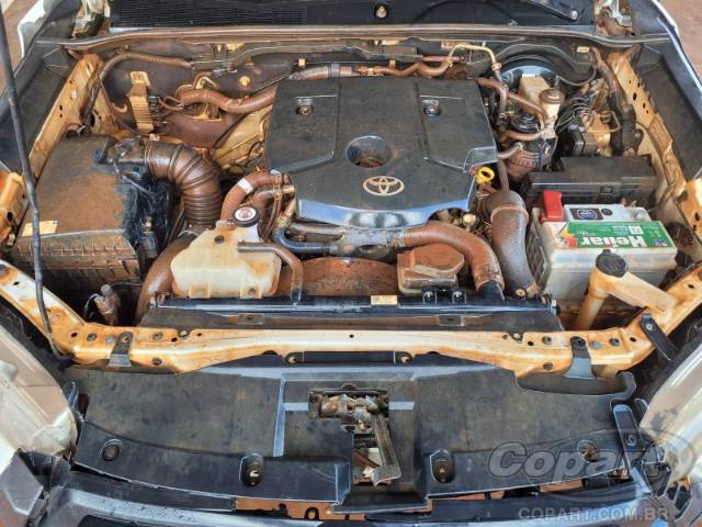 2024 TOYOTA HILUX CD 