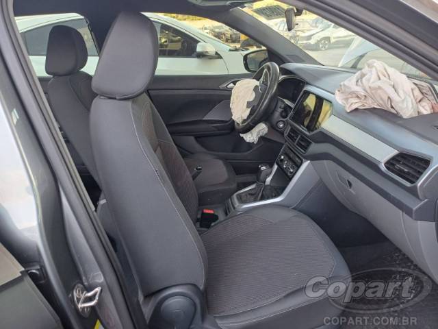 2022 VOLKSWAGEN T-CROSS 