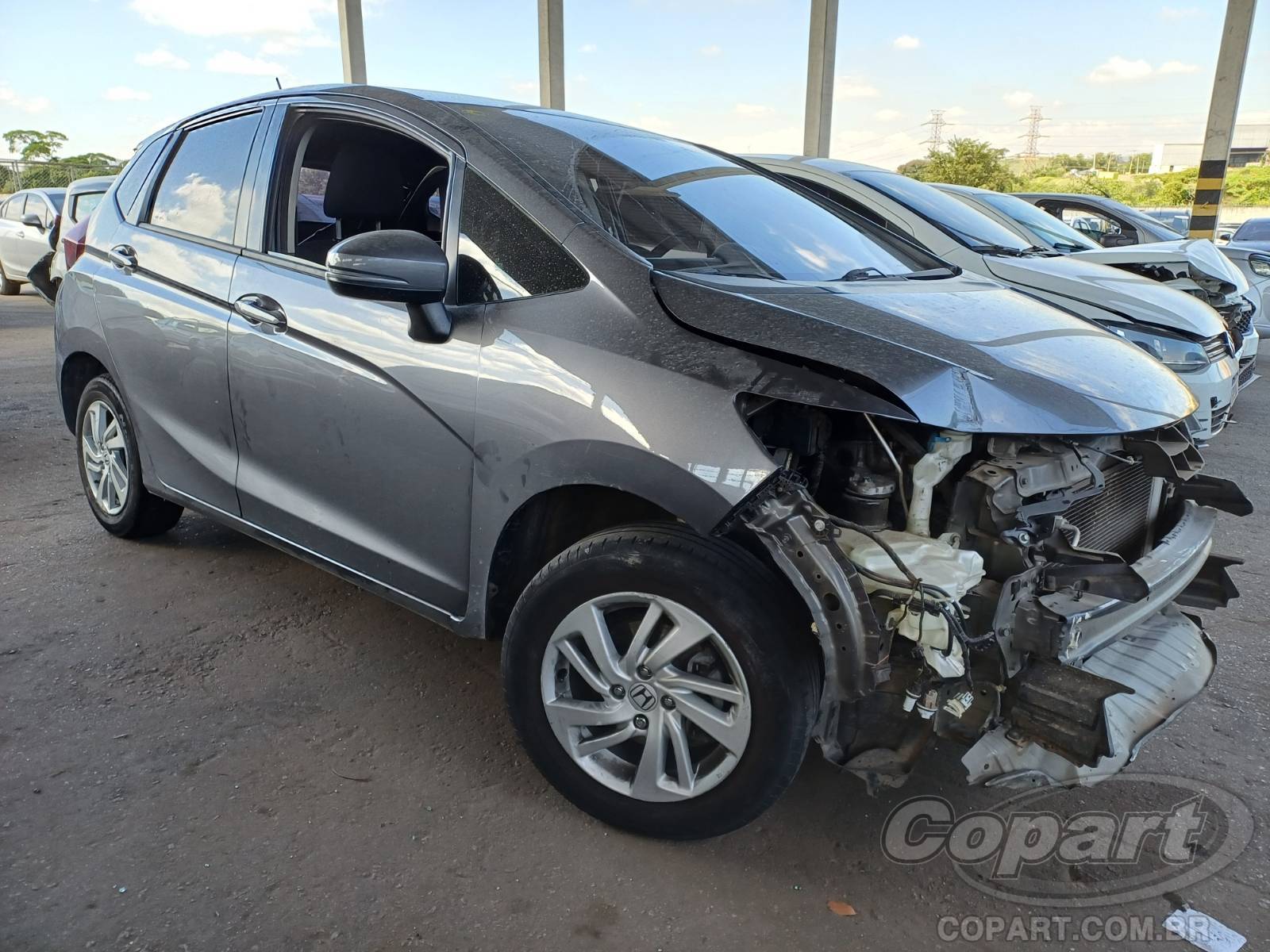 Honda Fit LX 1.5 16V i-VTEC 2017 Colisão Média Monta