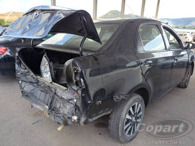 2016 TOYOTA ETIOS SEDA 