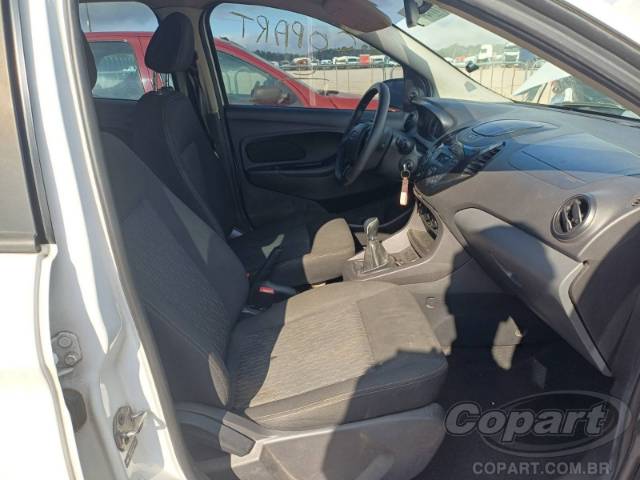 2015 FORD KA SEDAN 