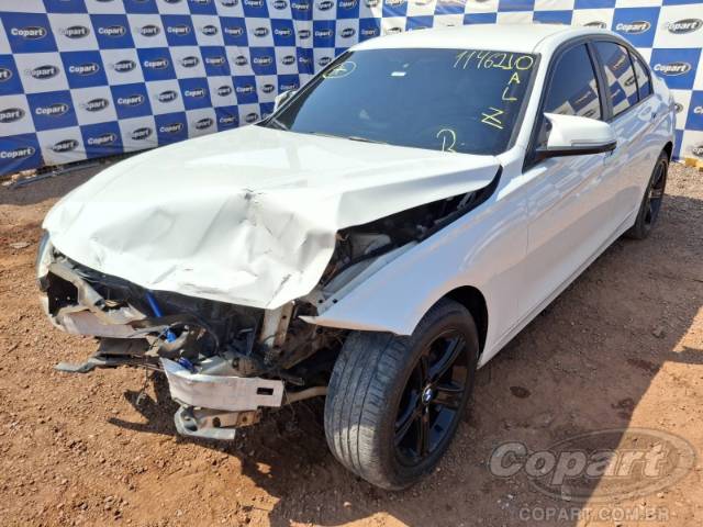 2013 BMW SERIE 3 