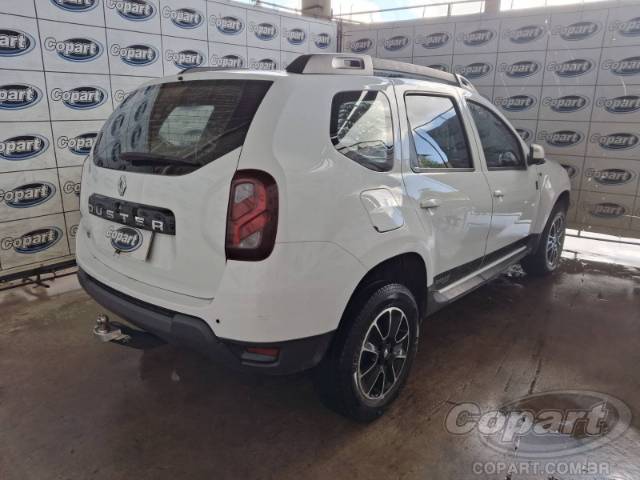 2016 RENAULT DUSTER 