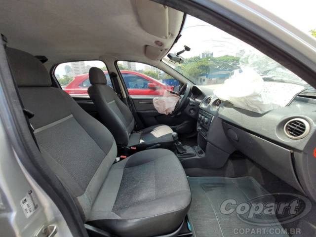 2015 CHEVROLET CELTA 