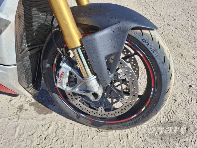 2022 DUCATI STREETFIGHTER 